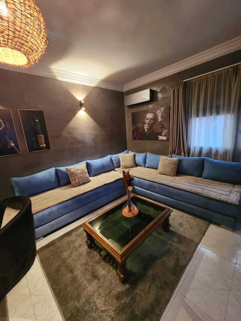 Apartment 4 Family